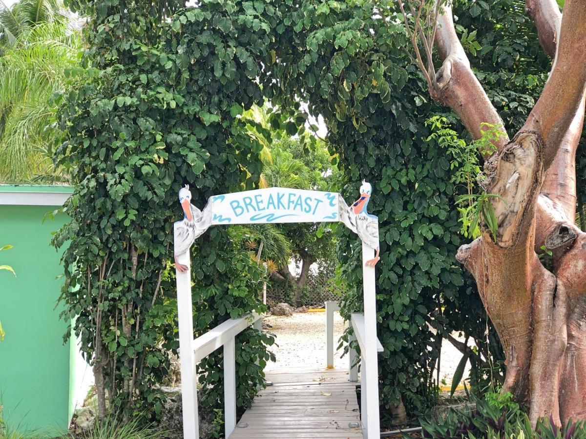 The Pelican Inn 2*